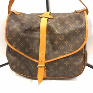 LOUIS VUITTON ソミュール
