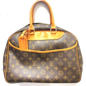 LOUIS VUITTON ドーヴィル