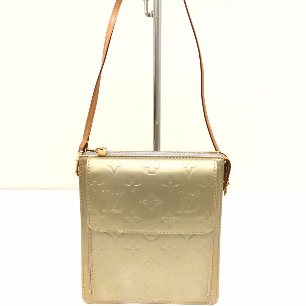 爆買いお得 （LOUIS VUITTON）ワンショルダーバック ベルニ 即納再入荷 - www.tutores.escasto.ipn.mx