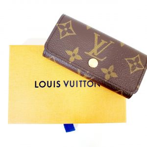 LOUIS VUITTON ルイヴィトン ミュルティクレ4