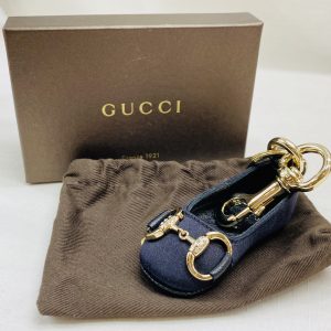 gucci シューズ型キーホルダー