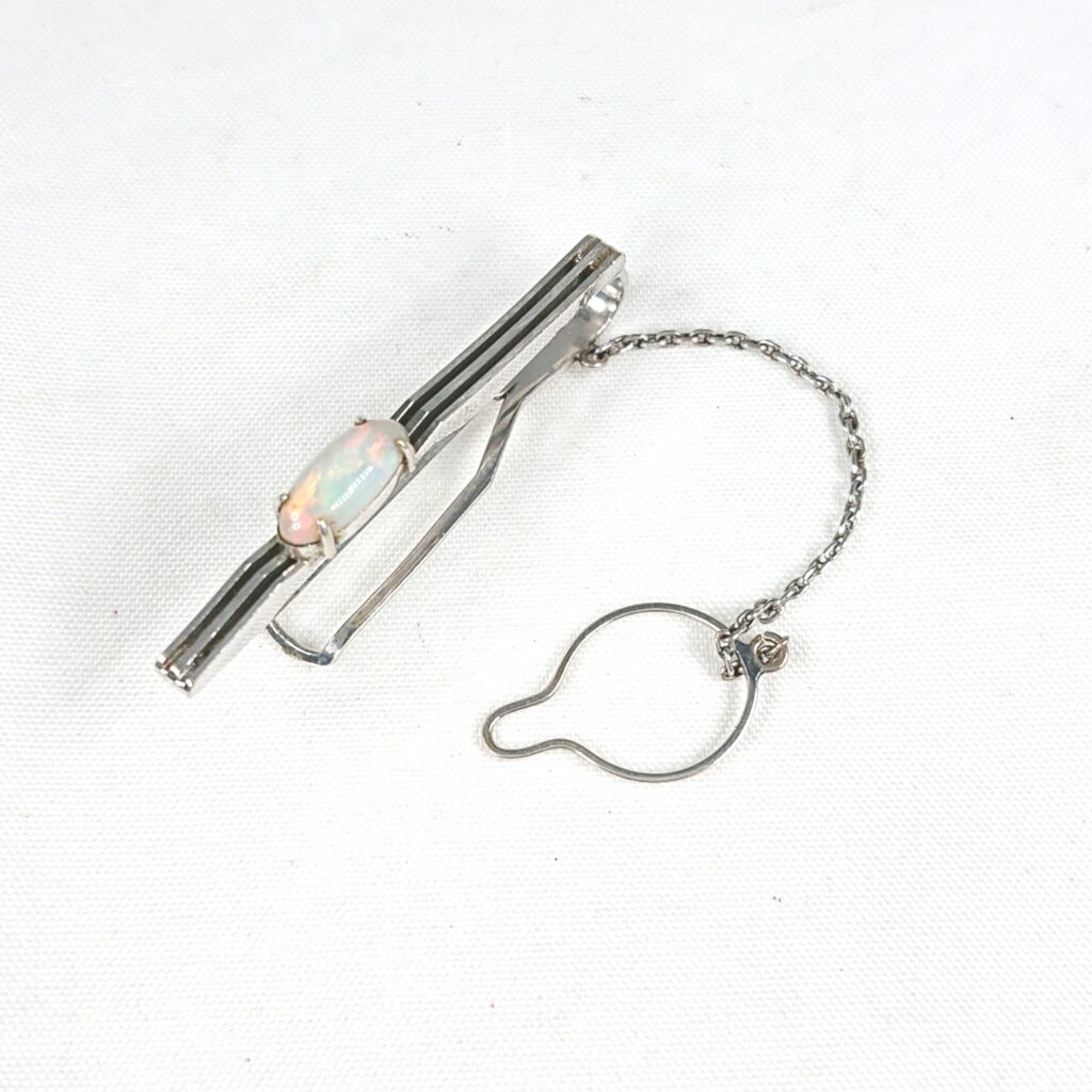 K14WG オパール(3.0ct)付タイピン