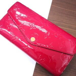 LOUIS VUITTON ルイ・ヴィトン ヴェルニ ポルトフォイユ 財布