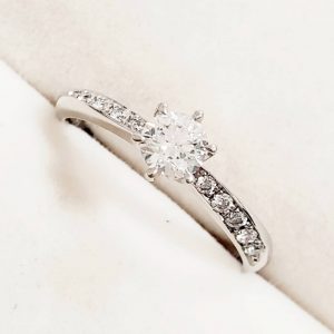 Pt900 ダイヤ リング