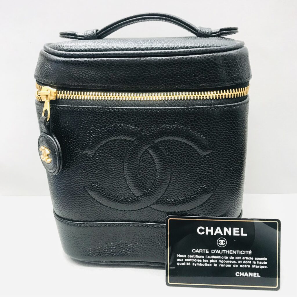 CHANEL シャネル バニティ バッグ キャビアスキン 黒の買取実績 | 買取