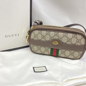 GUCCI グッチ ショルダーバッグ