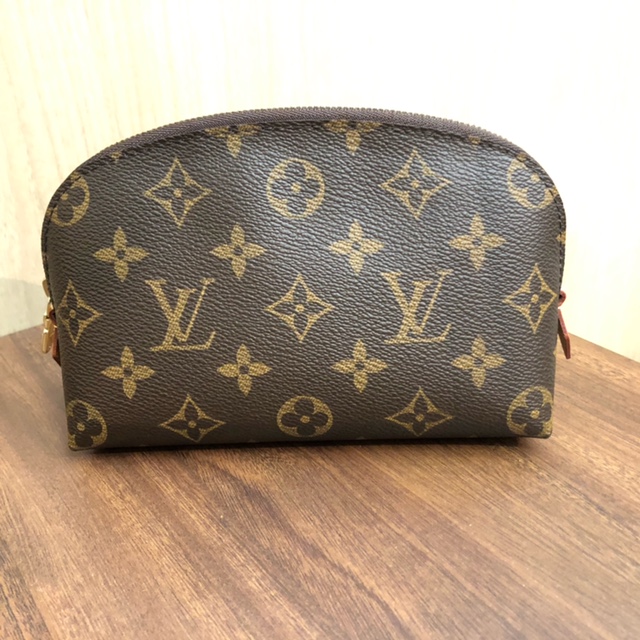 LOUISVUITTON モノグラムポーチ