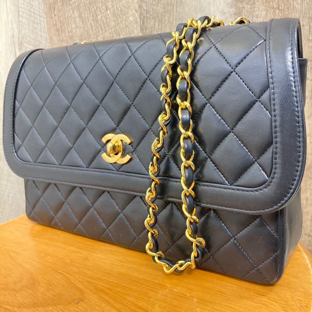 CHANEL シャネル マトラッセ バッグ