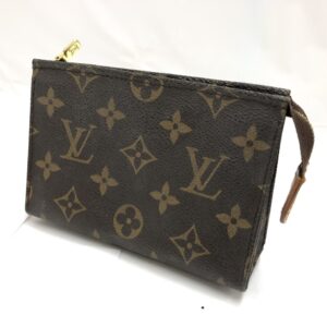 LOUIS VUITTON(ルイヴィトン) モノグラム ポッシュトワレット15