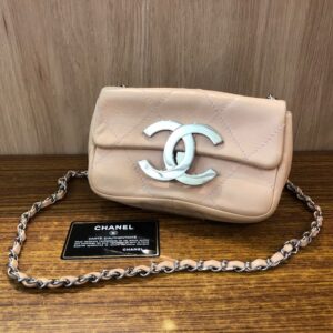 CHANEL スモールショルダーバッグ