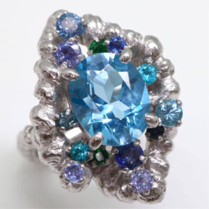 K18WG 天然ブルートパーズリング 3.17ct