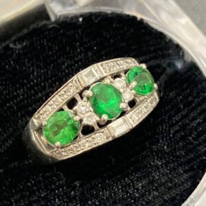 K18WG エメラルド リング