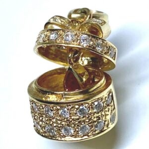 K18 ルビーメレダイヤ付きネックレストップ