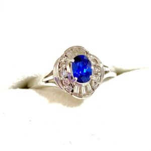 Pt900 サファイア メレダイヤ リング