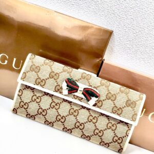 GUCCI グッチ シェリーライン リボン 長財布