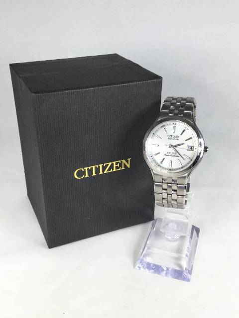 CITIZEN エコドライブ エクシード 電波ソーラー腕時計の買取実績