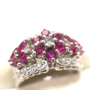 Pt900 リング ルビー1.45ct メレ0.32ct