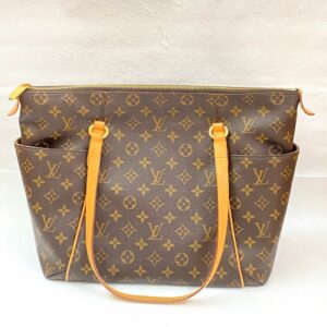 LOUIS VUITTON ルイヴィトントータリー