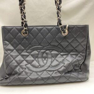 CHANEL シャネル　チェーントートバッグ