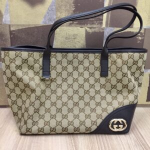 GUCCI GGキャンパス トートバッグ