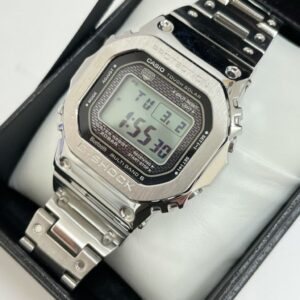 カシオ G-SHOCK GMW-B5000
