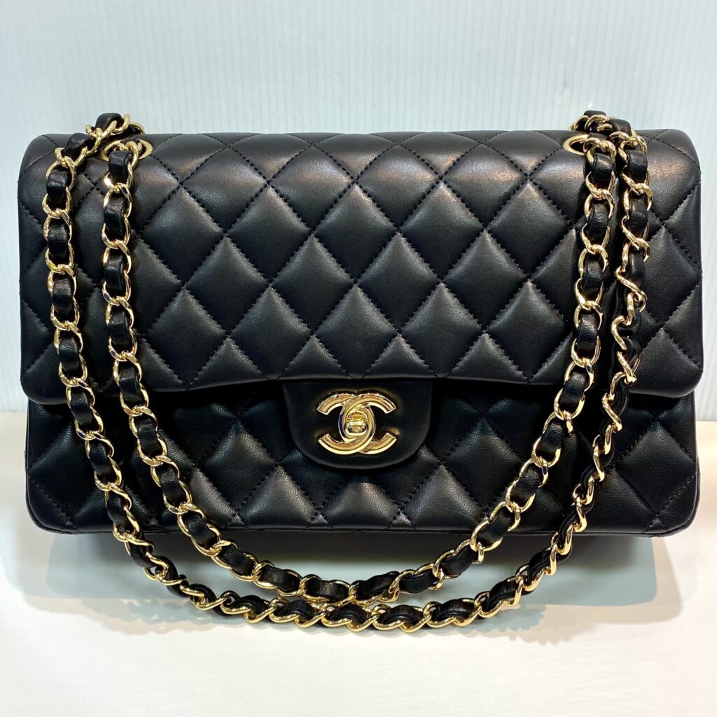 CHANEL マトラッセ チェーンショルダーバッグ