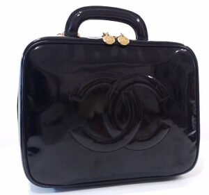 CHANEL シャネル　バニティバッグ　エナメル