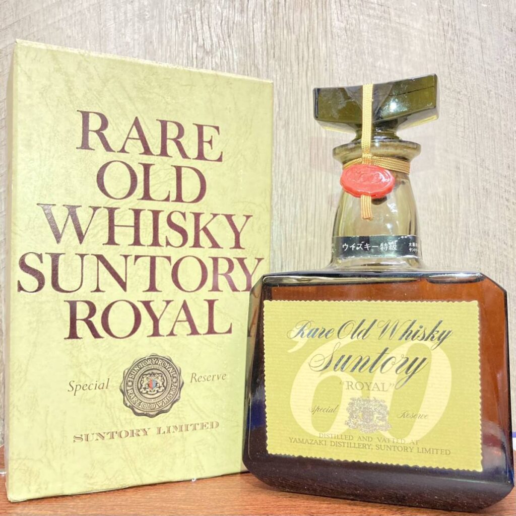 ☆希少レア SUNTORY ROYAL サントリーウィスキー ローヤル ピアノ型と  