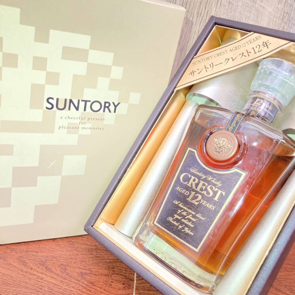 131 古酒 SUNTORY サントリー CREST 12年 Glenfiddich USQUAEBACH FINDLATER'S 8年 Johnnie Walker BLACK LABEL まとめて 未開栓 古酒 SUNTORY&frasl;サントリー クレスト&frasl;CREST 12年 アルコール43％ その4
