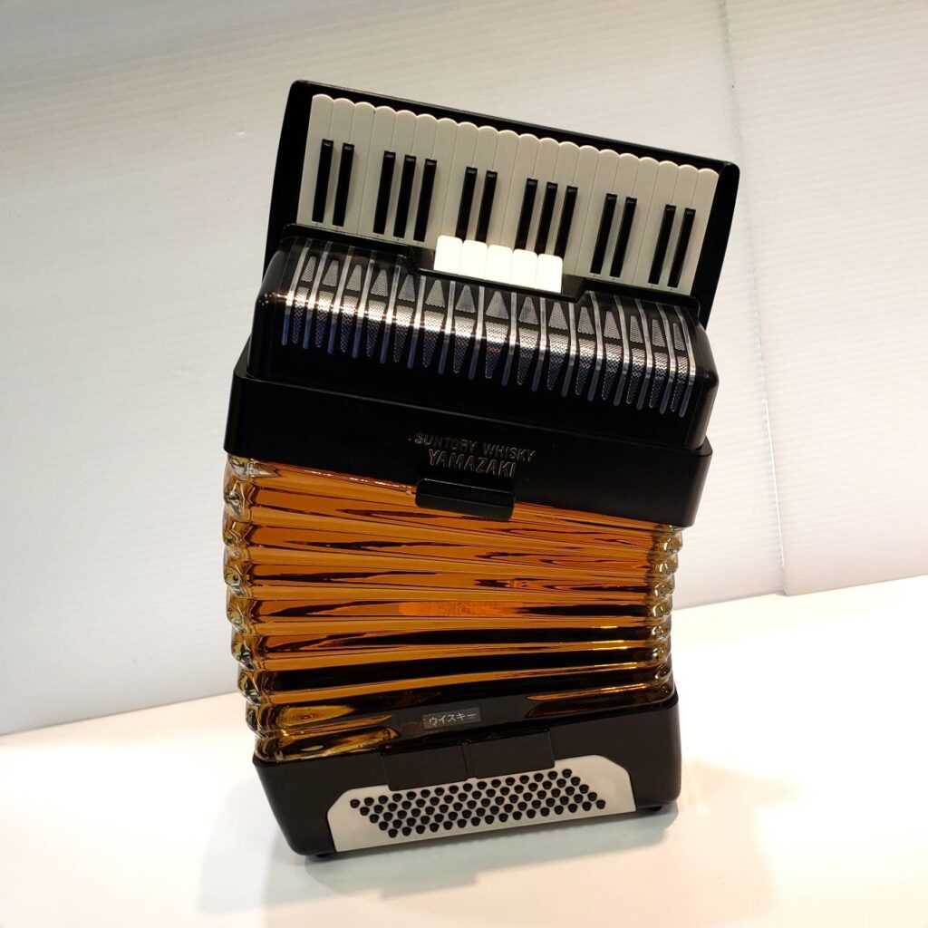 サントリー ウイスキー 山﨑 アコーディオン型ボトルの買取実績 | 買取  