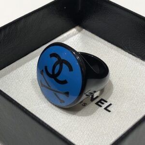 シャネル プラスチック リング