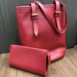 ルイ・ヴィトン エピ プチバケット