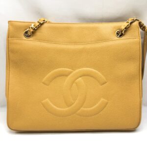 CHANEL　シャネル　キャビアスキンチェーントートバッグ