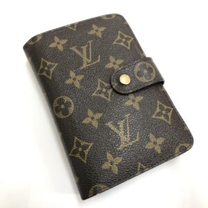 LOUIS VUITTON(ルイヴィトン) ポルトパピエジップ モノグラム 二つ折り財布