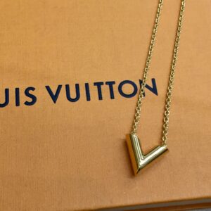 LV ネックレス