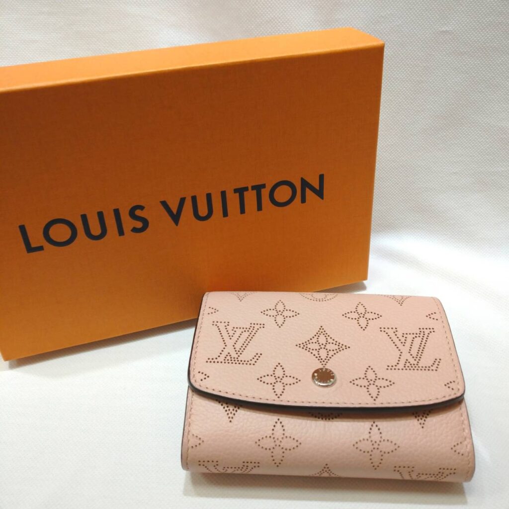 Louis Vuitton ルイヴィトン ポルトフォイユ イリス