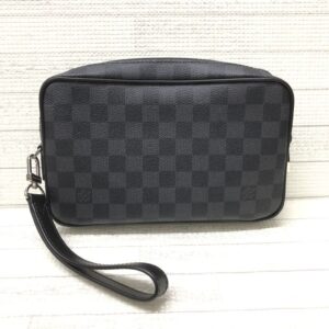 ルイヴィトン ダミエグラフィット ポシェット カサイ