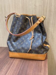 ルイ・ヴィトンモノグラムバッグ　ノエ