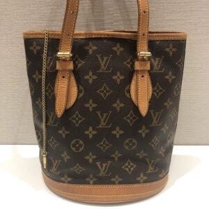 ルイヴィトン モノグラム バケットPM