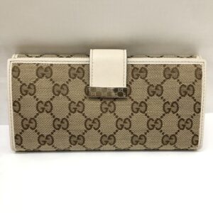 GUCCI グッチ　GGキャンバス　長財布