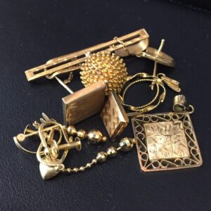 K18　ピアス　タイピン