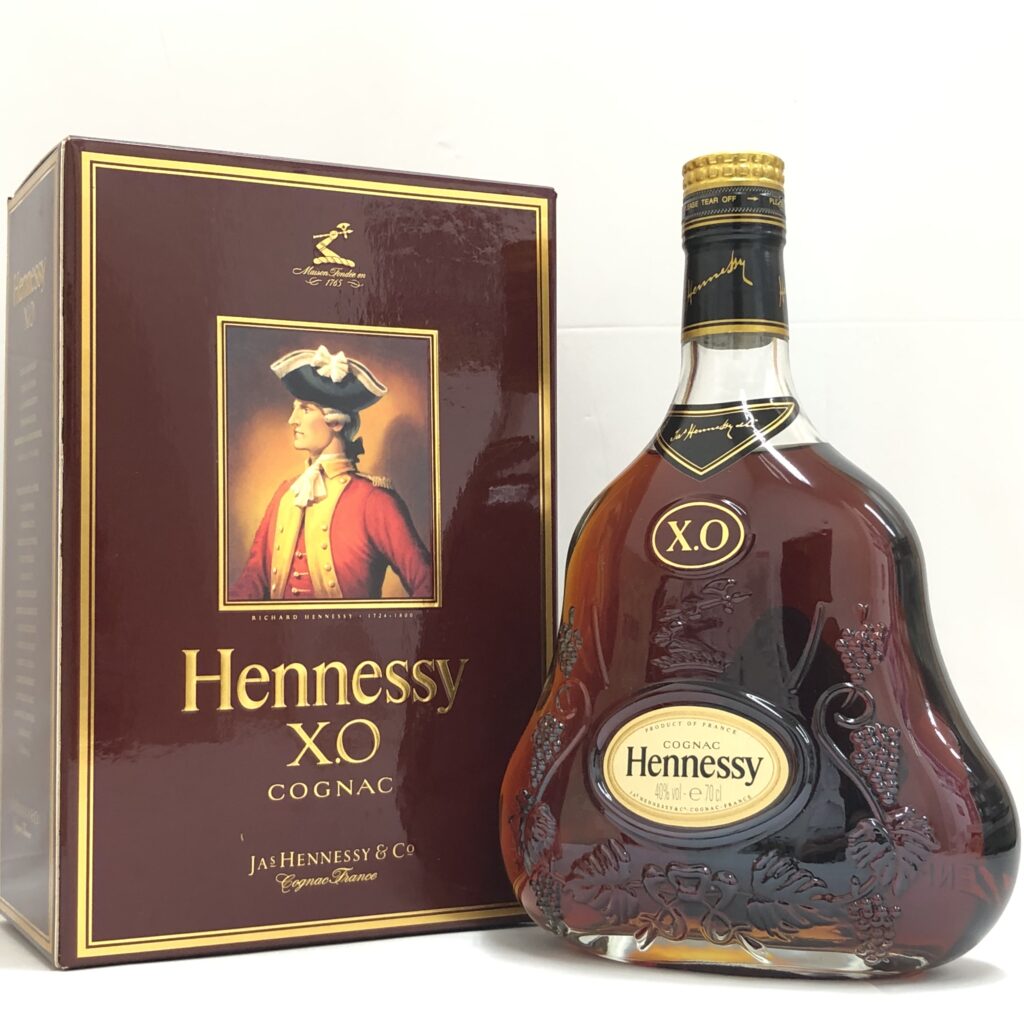 ブランデー　Hennessy XO 金キャップ クリアボトル　