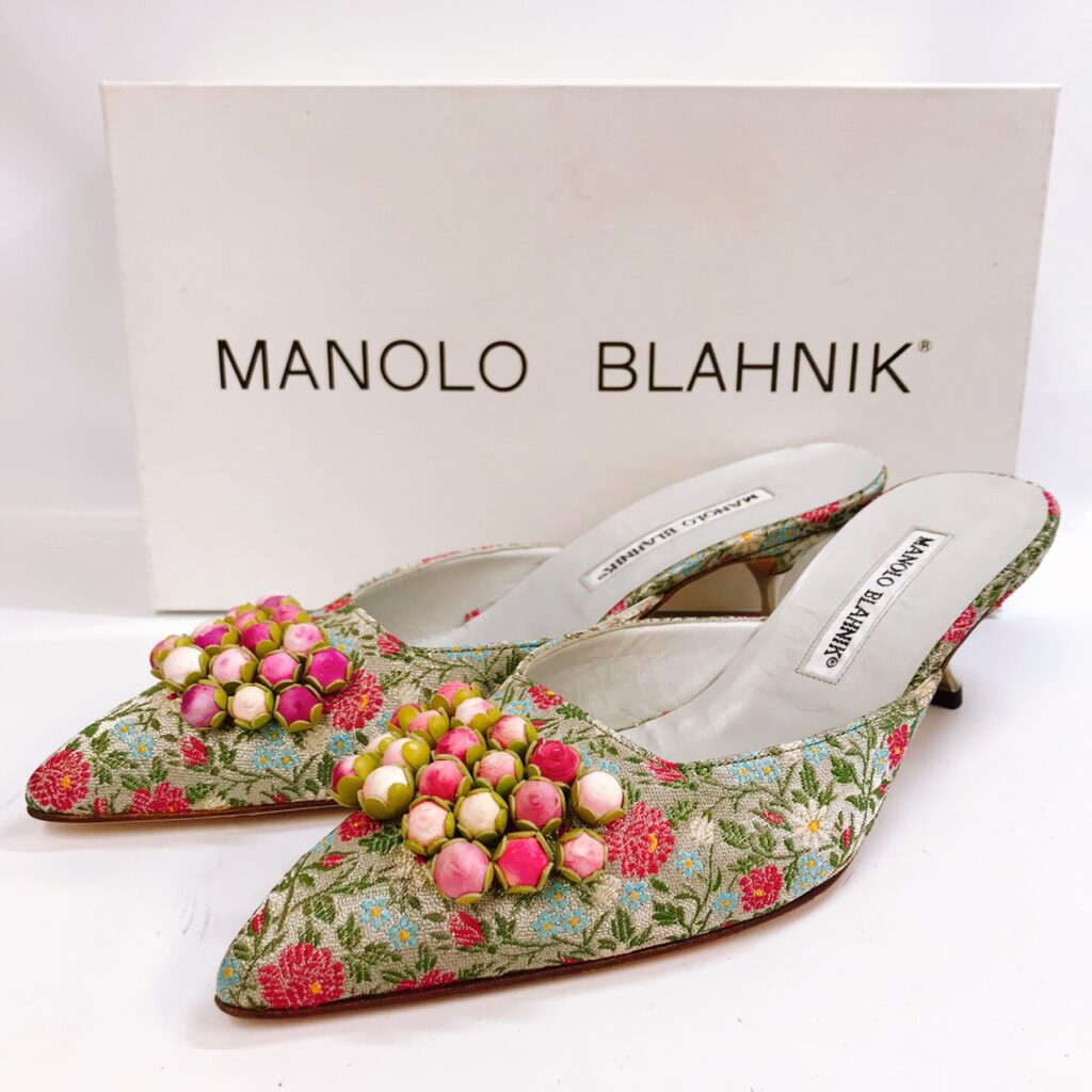 MANOLO BLAHNIK マノロブラニク パンプス