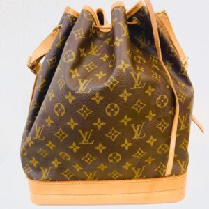 LOUIS VUITTON ルイ ヴィトン モノグラム ノエ ショルダーバッグ