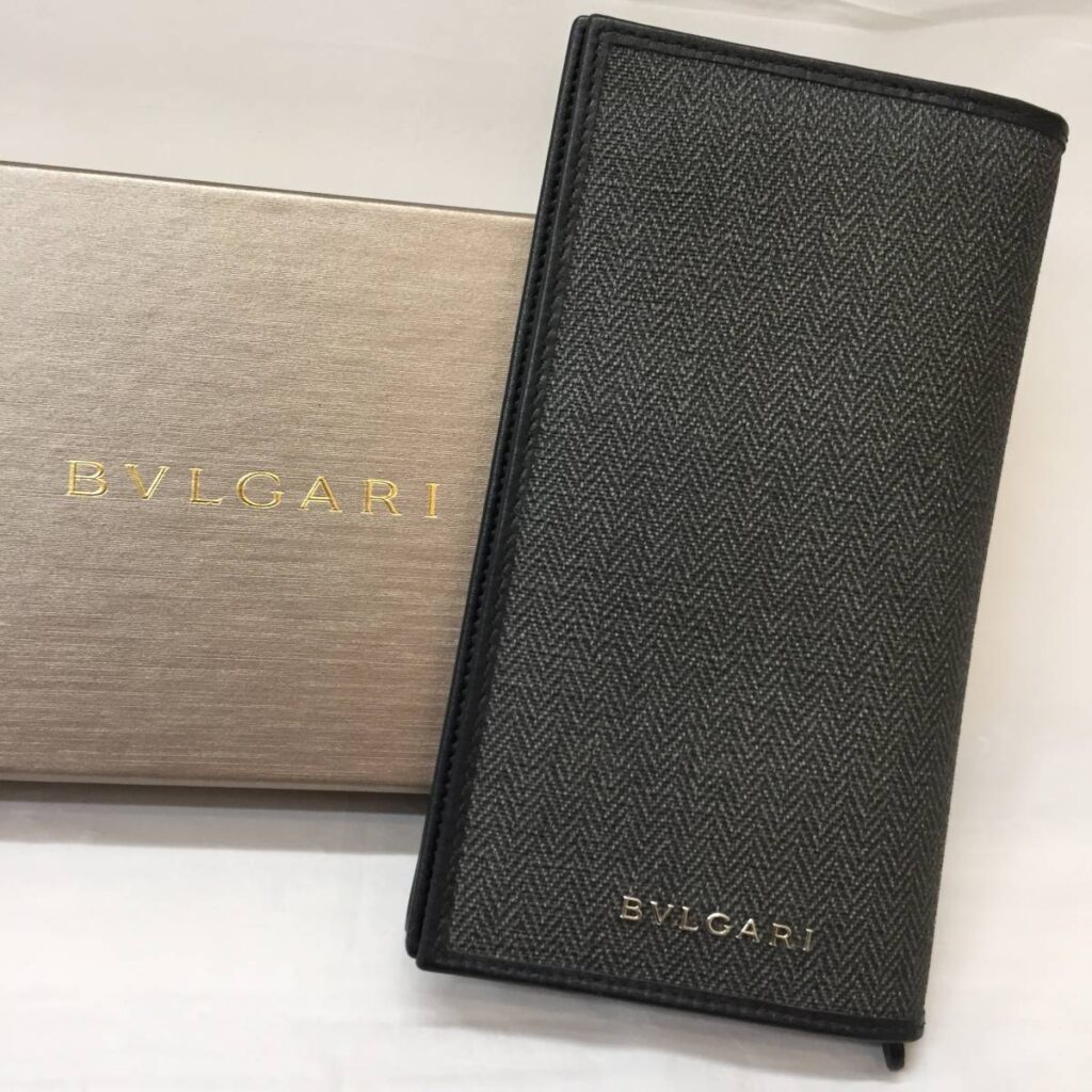 BVLGARI 長財布