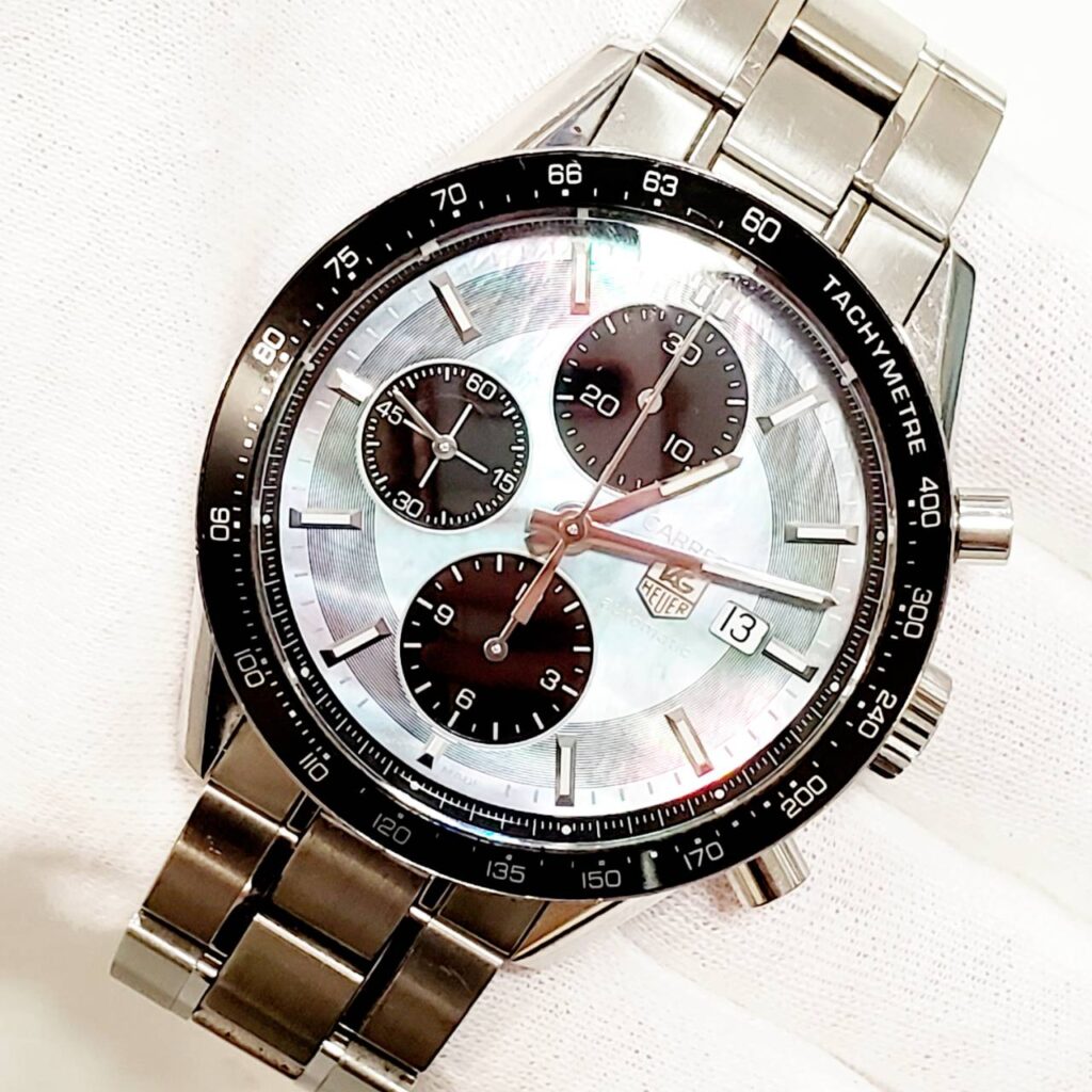 TAG Heuer タグホイヤー カレラ クロノグラフ ブラックシェル文字盤の