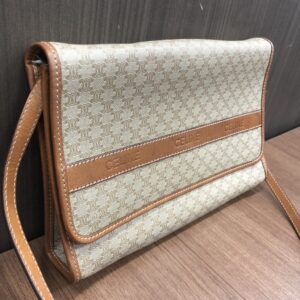 セリーヌ ショルダーバッグ