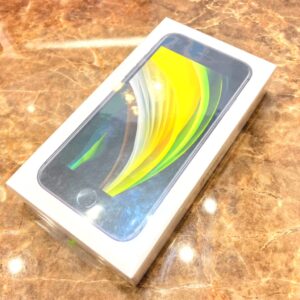 iPhone SE2 BLACK 64GB SIMフリー