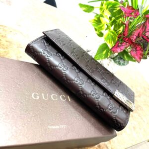 GUCCI 長財布
