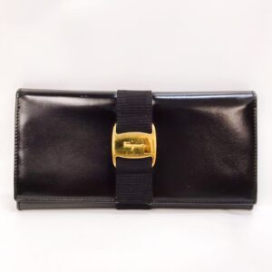 Salvatore Ferragamo フェラガモ 長財布